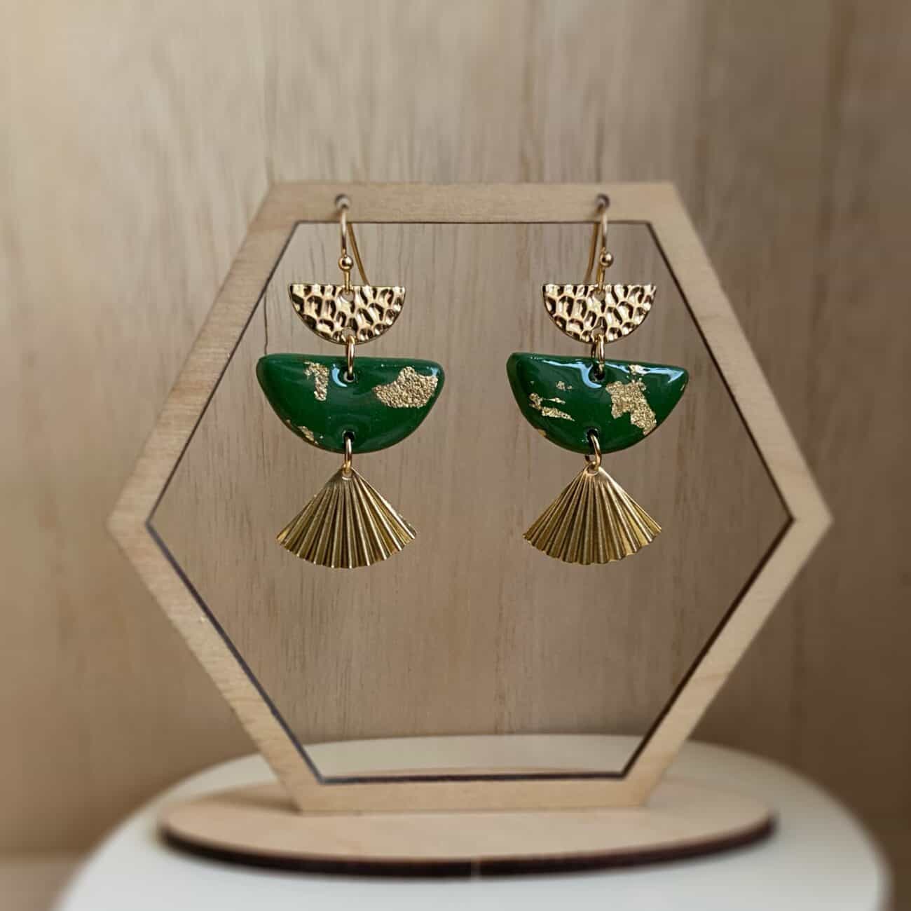 Estelle Manson Polymer Clay & Resin Jewellery profile image